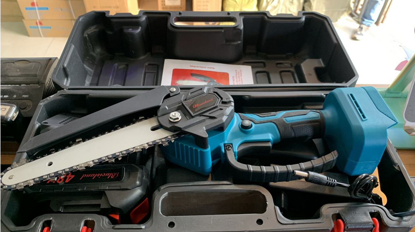 Motosierra Inalámbrica 6 pulgadas Ultra Liviana™